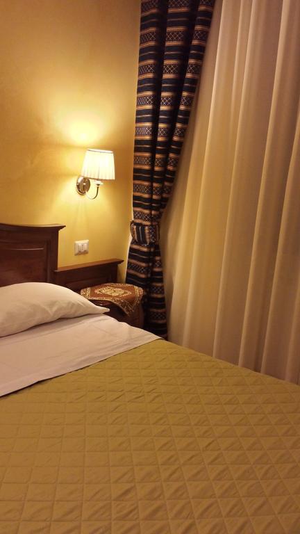 روما 3 Lati Di Pitagora B&B المظهر الخارجي الصورة